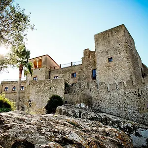 Hotel Tugasa Castillo De Castellar, Castellar de la Frontera