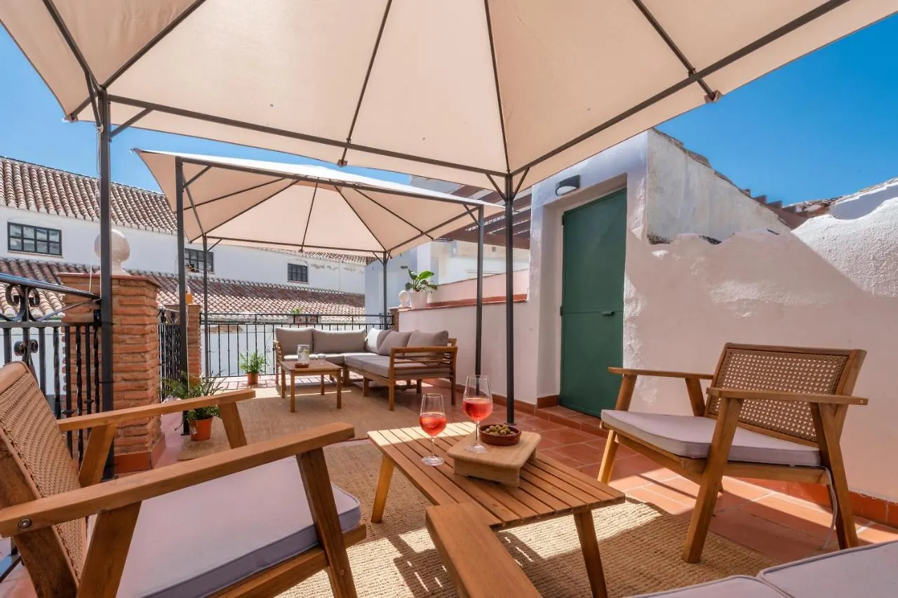 Encanto Guesthouse Canillas de Aceituno Bed & Breakfast